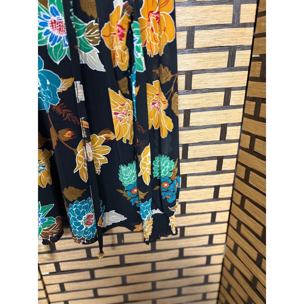 By Design Floral Blouse Size Small - Picture 5 of 8
